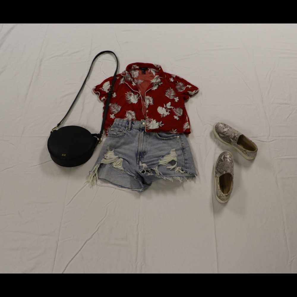cropped hawaiian shirt